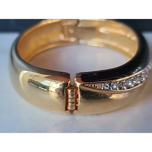 Swarovski Black Enamel and Crystal Cuff Vintage - Picture 4 of 10